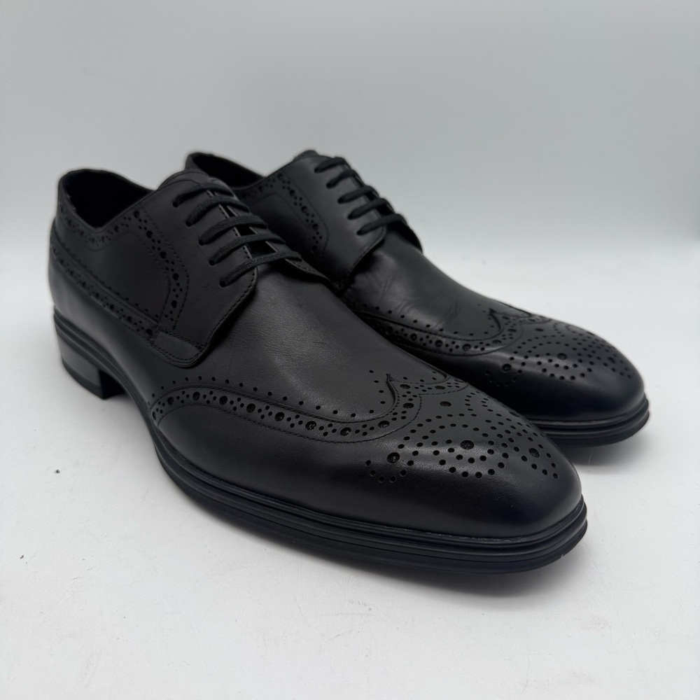 BRAND NEW Natha Freemont Lace Up Leather Wingtip Oxfords Size 10 M Run large